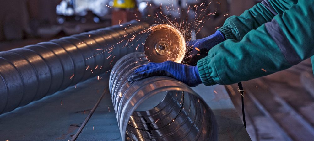 arc-welding-steel-construction-site